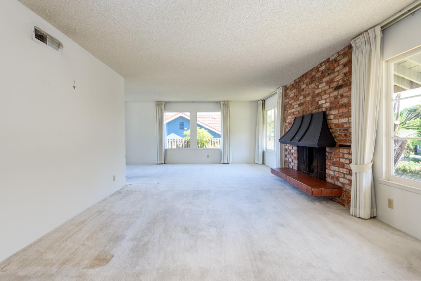 Detail Gallery Image 6 of 27 For 90 Conejo Dr, Millbrae,  CA 94030 - 4 Beds | 2 Baths