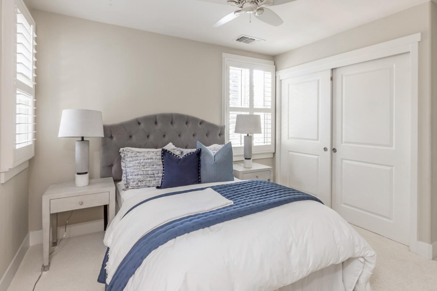 Detail Gallery Image 18 of 34 For 207 Pearl Ln, Menlo Park,  CA 94025 - 4 Beds | 3/1 Baths