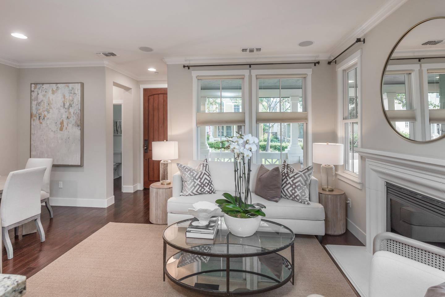 Detail Gallery Image 7 of 34 For 207 Pearl Ln, Menlo Park,  CA 94025 - 4 Beds | 3/1 Baths