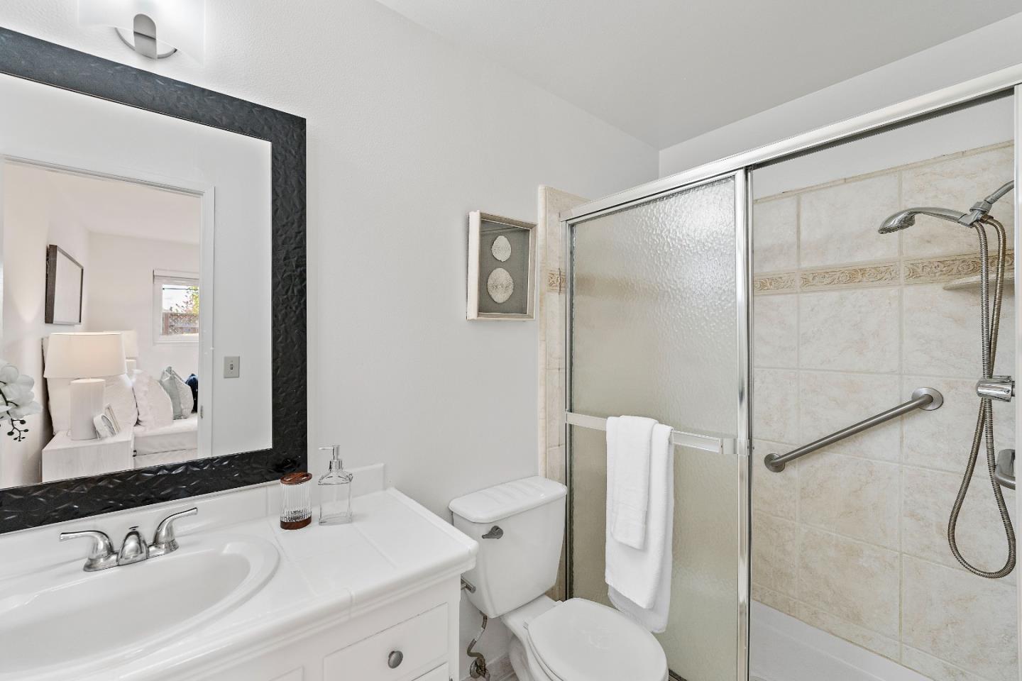 Detail Gallery Image 22 of 27 For 920 Longwood Ln, San Jose,  CA 95129 - 3 Beds | 2 Baths
