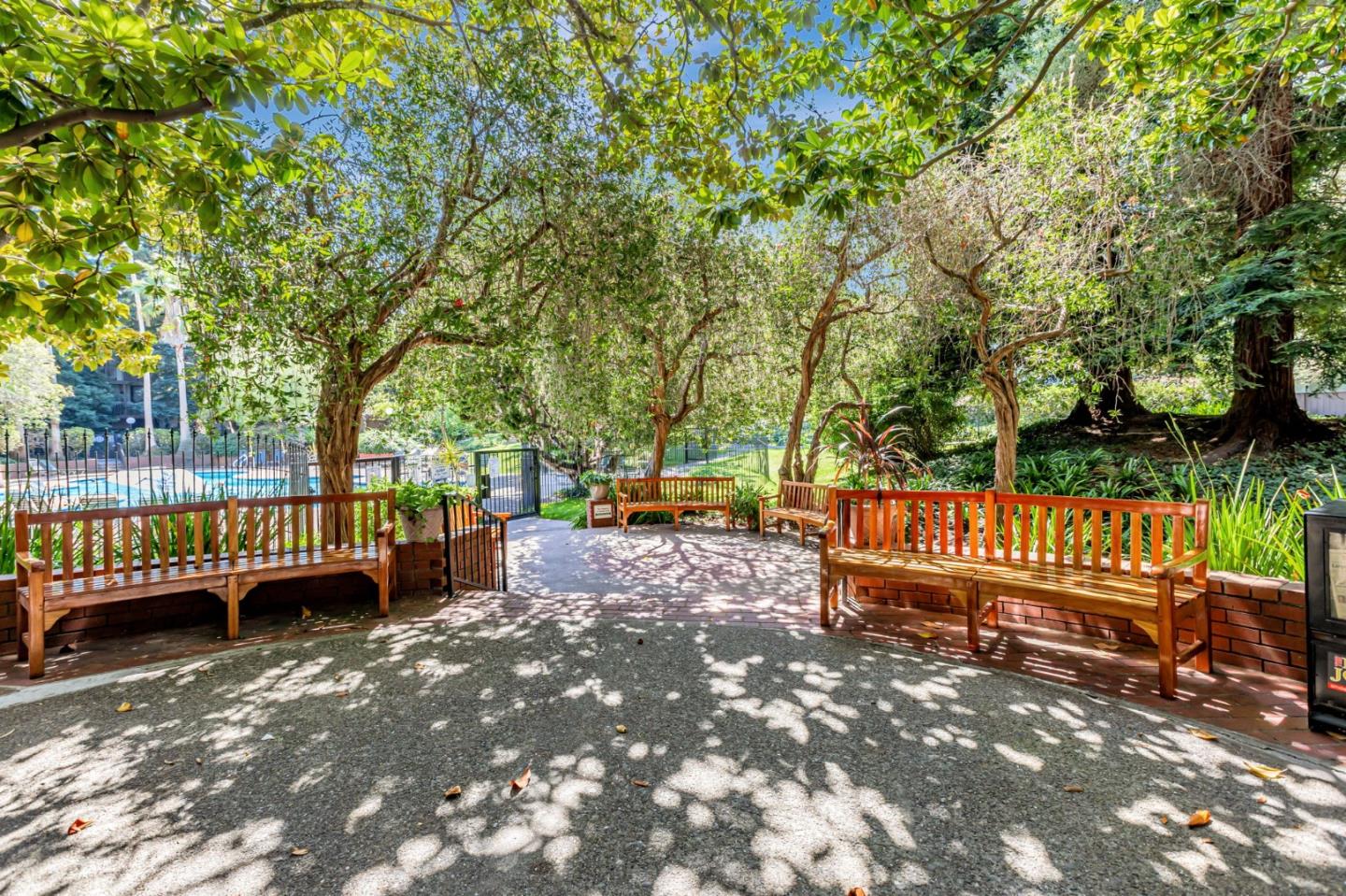 Detail Gallery Image 34 of 38 For 4359 Shelter Creek Ln, San Bruno,  CA 94066 - 1 Beds | 1 Baths