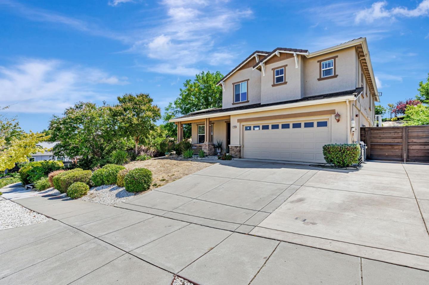 Detail Gallery Image 1 of 54 For 2700 St Regis Ave, Brentwood,  CA 94513 - 6 Beds | 3 Baths