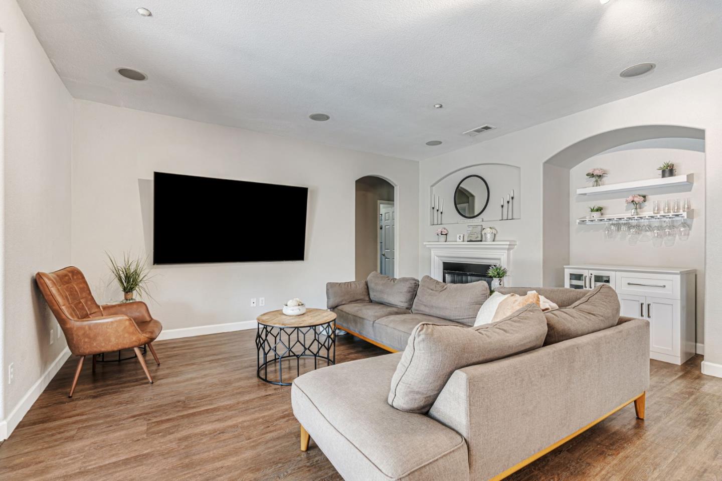Detail Gallery Image 6 of 54 For 2700 St Regis Ave, Brentwood,  CA 94513 - 6 Beds | 3 Baths