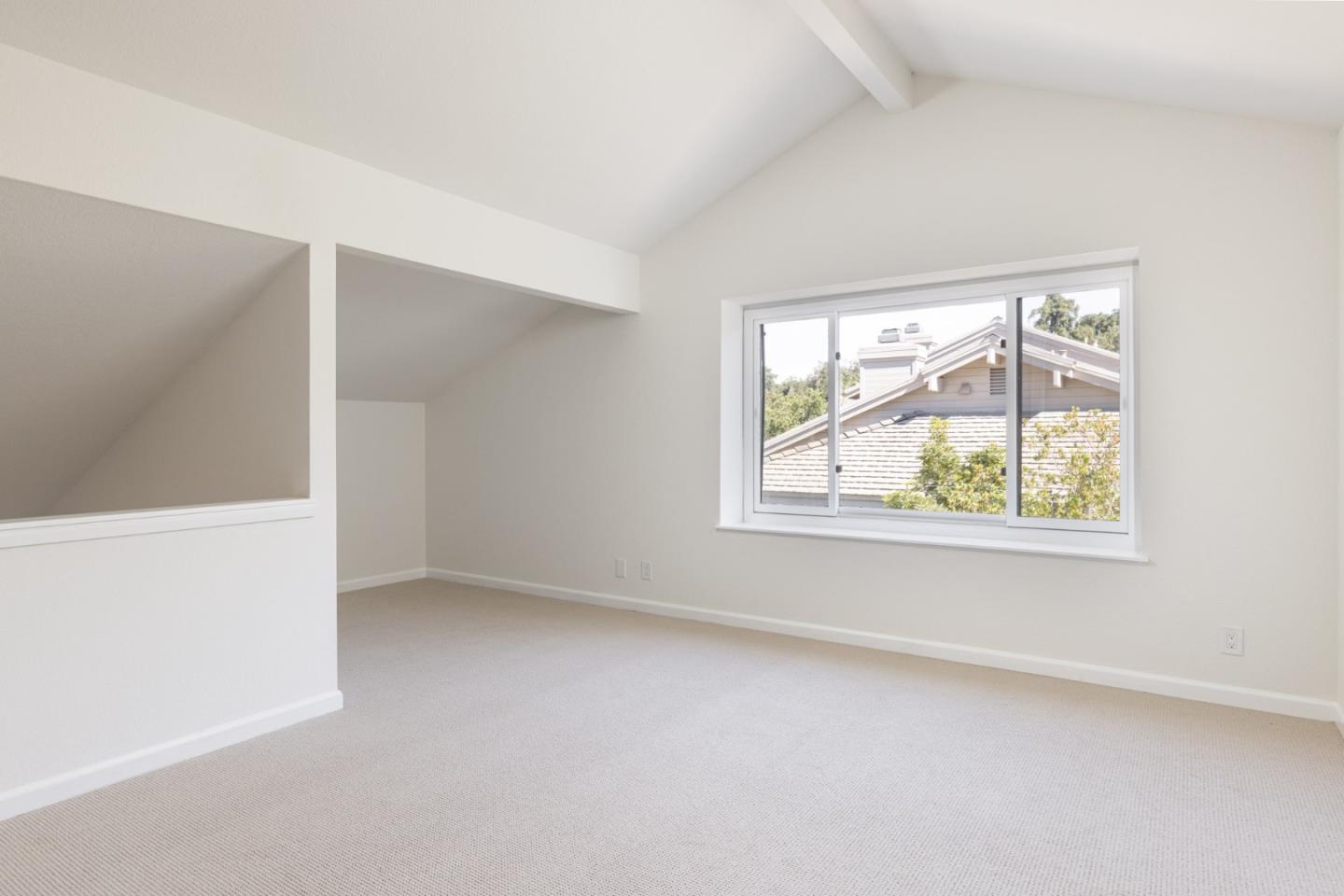 Detail Gallery Image 19 of 28 For 135 White Oaks Ln, Carmel Valley,  CA 93924 - 2 Beds | 2/1 Baths