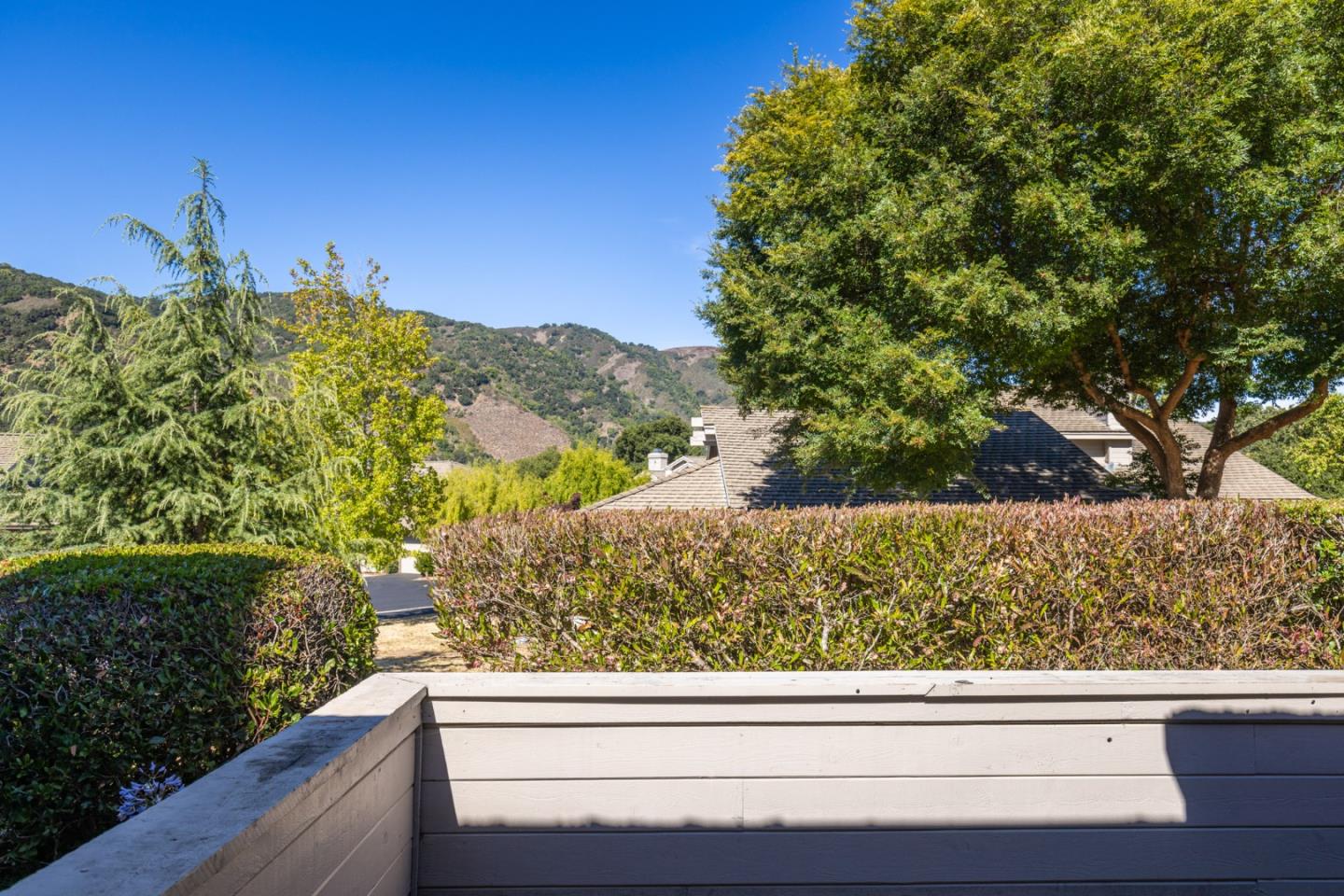 Detail Gallery Image 6 of 28 For 135 White Oaks Ln, Carmel Valley,  CA 93924 - 2 Beds | 2/1 Baths