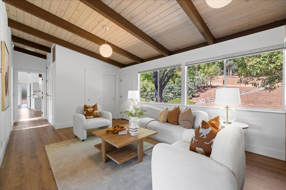 Detail Gallery Image 23 of 36 For 15 Naranja Way, Portola Valley,  CA 94028 - 4 Beds | 3 Baths