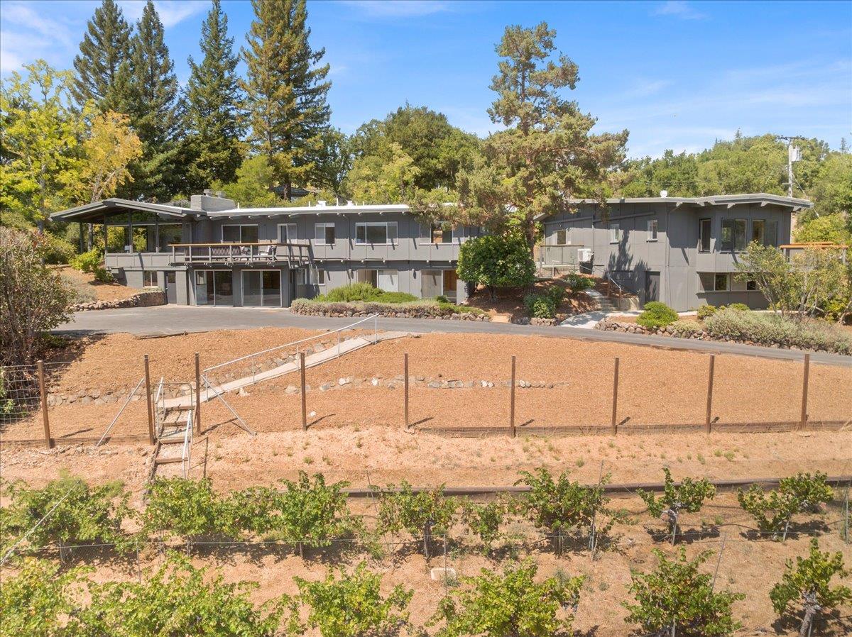 Detail Gallery Image 34 of 36 For 15 Naranja Way, Portola Valley,  CA 94028 - 4 Beds | 3 Baths