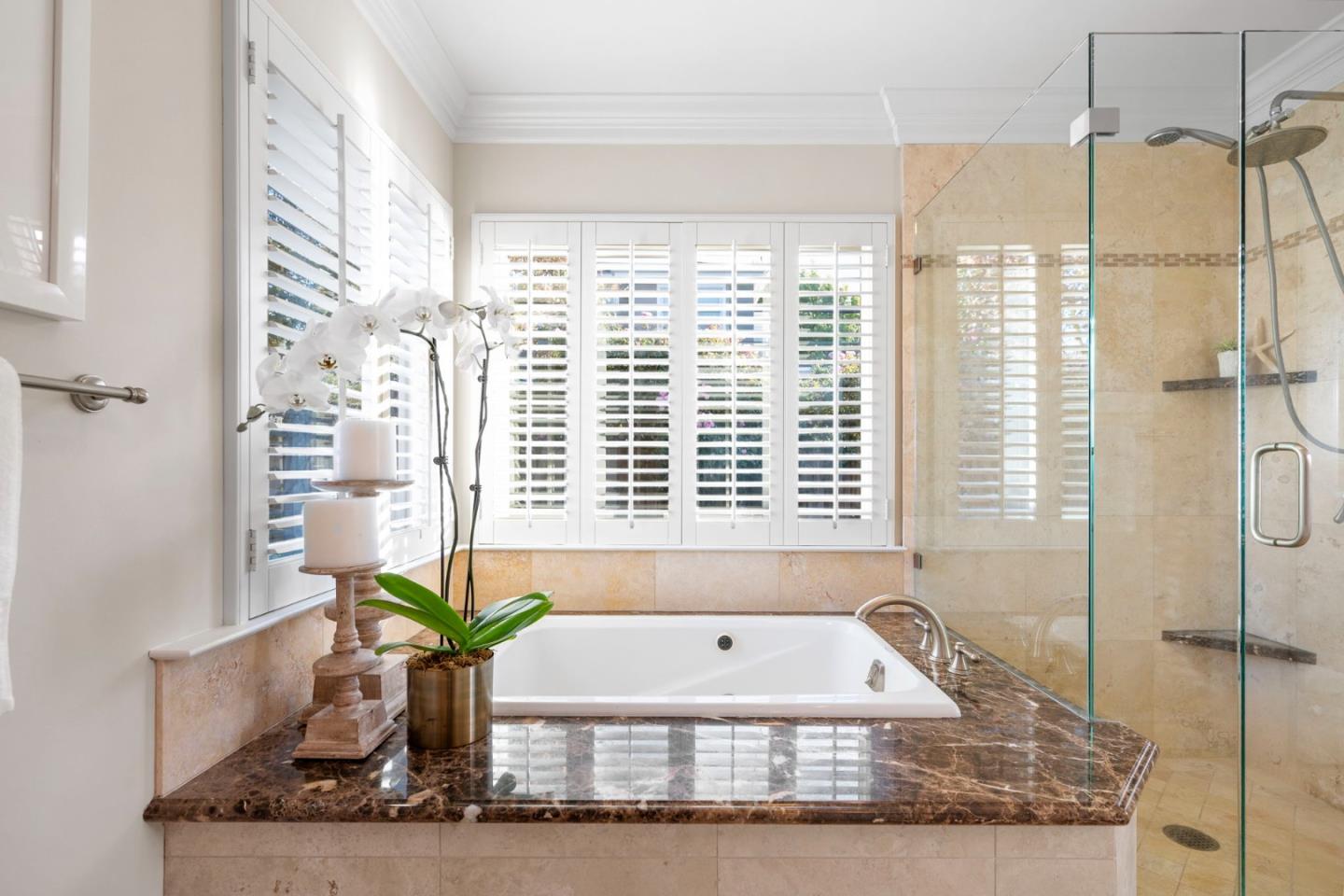 Detail Gallery Image 26 of 54 For 1549 Eastmoor Rd, Burlingame,  CA 94010 - 3 Beds | 2 Baths