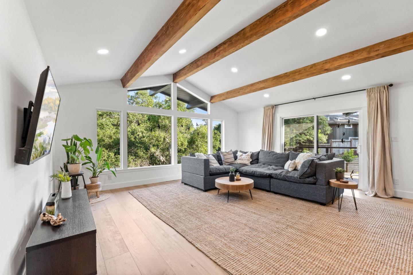 Detail Gallery Image 6 of 41 For 3628 Stance Ave, Soquel,  CA 95073 - 2 Beds | 1/1 Baths