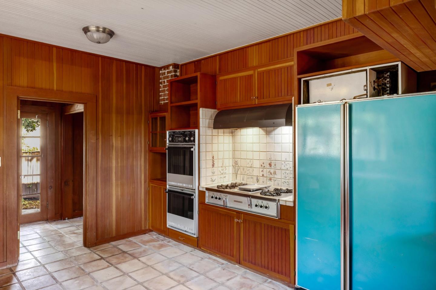 Detail Gallery Image 11 of 35 For 0 Forest 2 Nw of 8th, Carmel,  CA 93923 - 4 Beds | 3/1 Baths