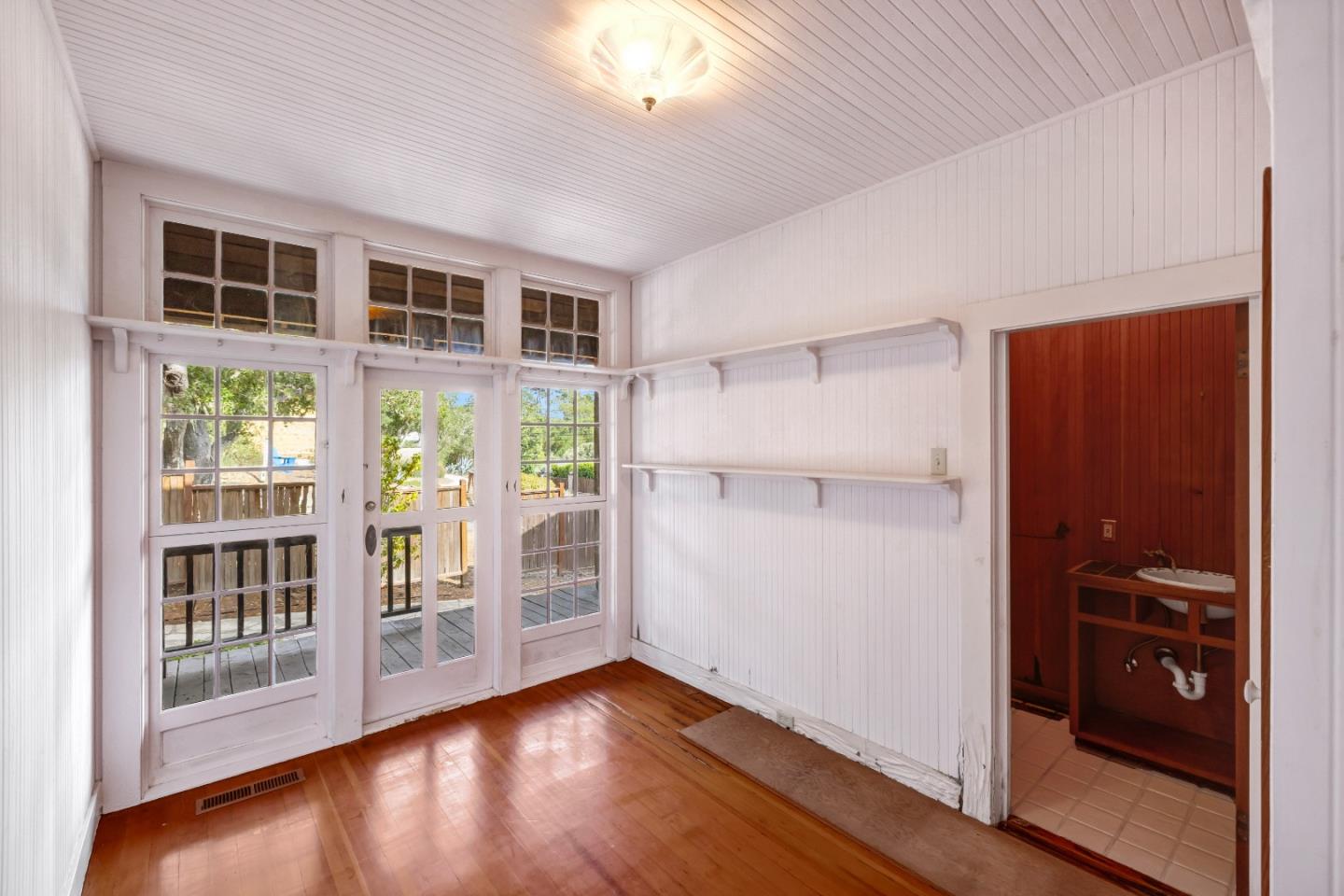 Detail Gallery Image 13 of 35 For 0 Forest 2 Nw of 8th, Carmel,  CA 93923 - 4 Beds | 3/1 Baths
