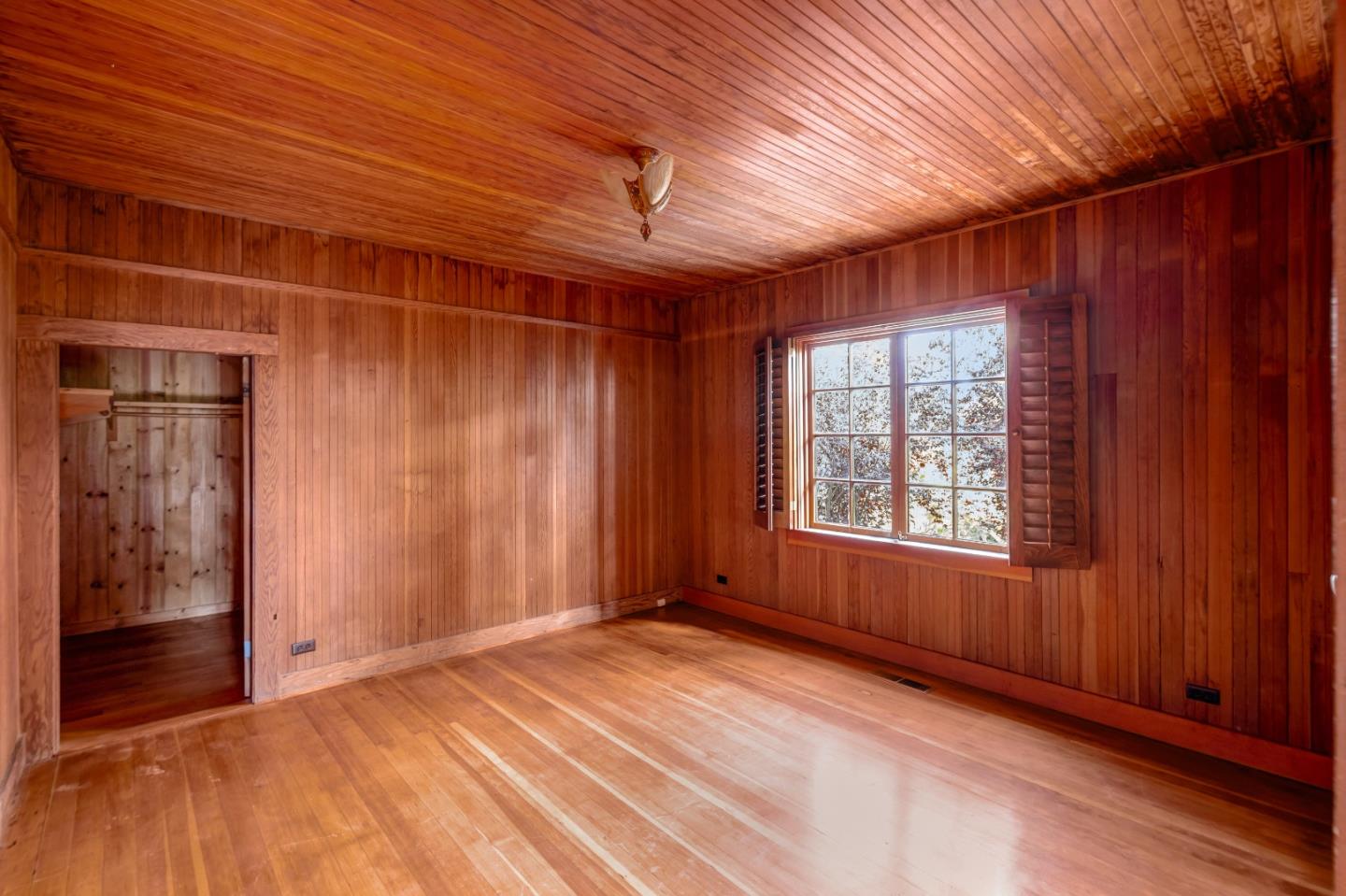 Detail Gallery Image 14 of 35 For 0 Forest 2 Nw of 8th, Carmel,  CA 93923 - 4 Beds | 3/1 Baths