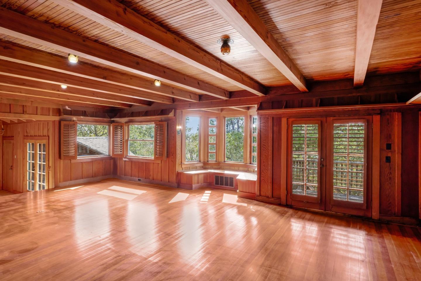 Detail Gallery Image 8 of 35 For 0 Forest 2 Nw of 8th, Carmel,  CA 93923 - 4 Beds | 3/1 Baths