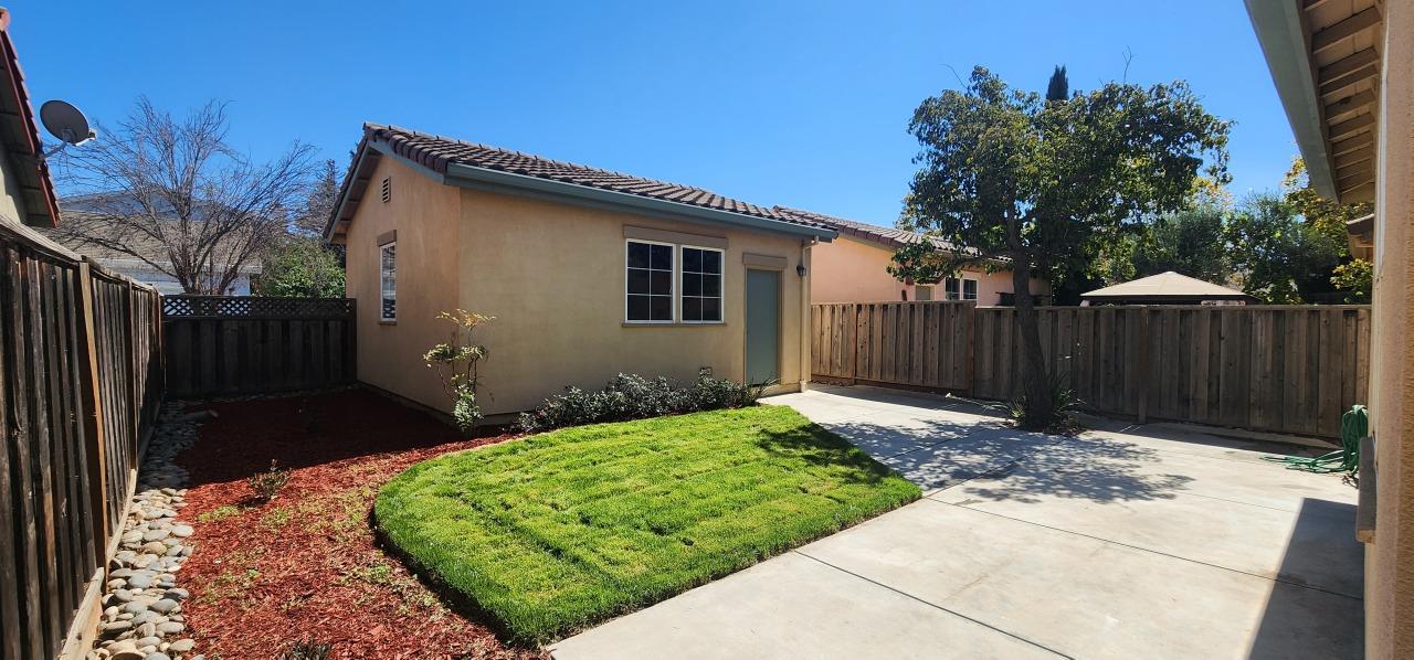 Detail Gallery Image 18 of 26 For 1243 Clark Colony Ave, Greenfield,  CA 93927 - 3 Beds | 2 Baths
