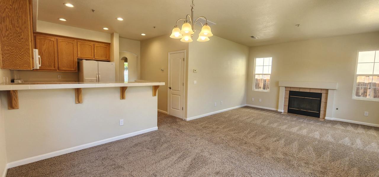 Detail Gallery Image 3 of 26 For 1243 Clark Colony Ave, Greenfield,  CA 93927 - 3 Beds | 2 Baths