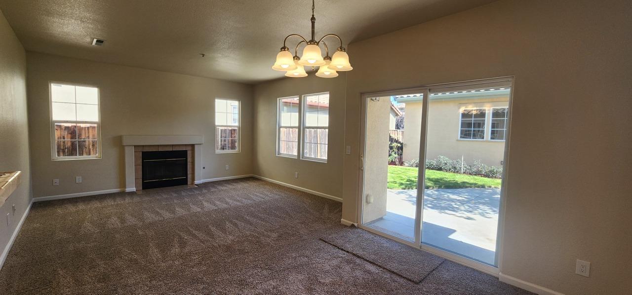 Detail Gallery Image 9 of 26 For 1243 Clark Colony Ave, Greenfield,  CA 93927 - 3 Beds | 2 Baths