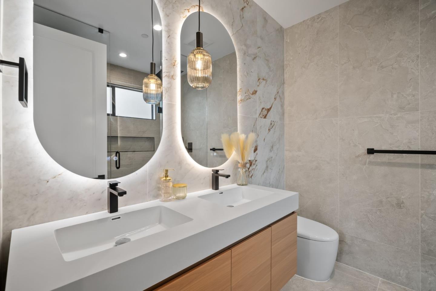 Detail Gallery Image 24 of 42 For 557 E Arbor Ave, Sunnyvale,  CA 94085 - 4 Beds | 3 Baths