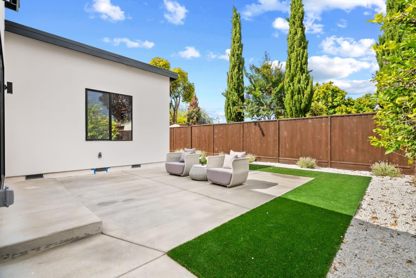 Detail Gallery Image 35 of 42 For 557 E Arbor Ave, Sunnyvale,  CA 94085 - 4 Beds | 3 Baths