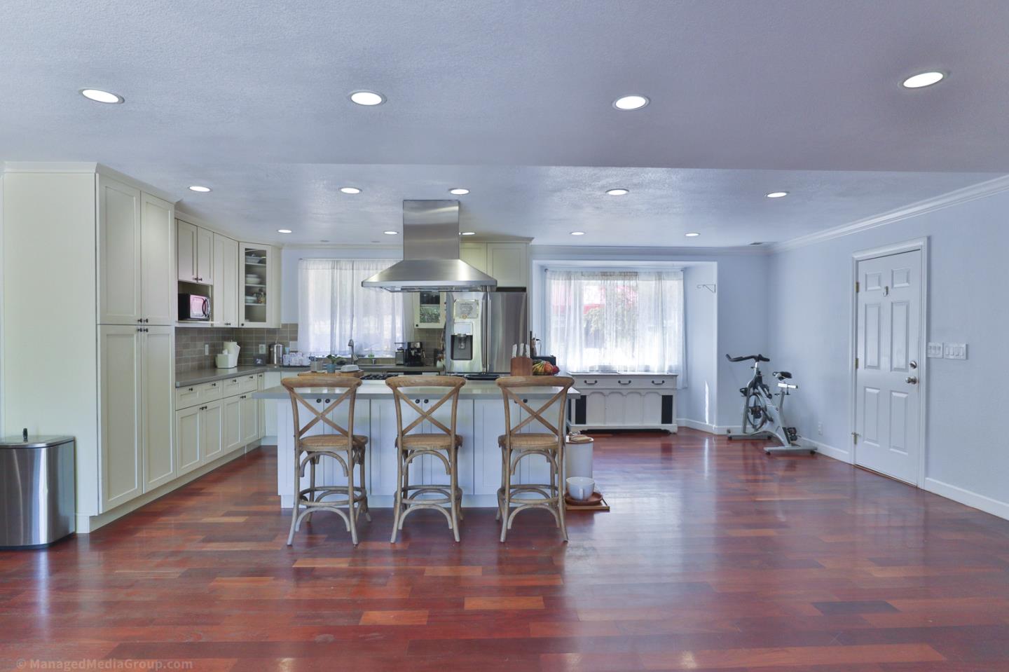 Detail Gallery Image 13 of 37 For 4775 Little Uvas Rd, Morgan Hill,  CA 95037 - 3 Beds | 2 Baths