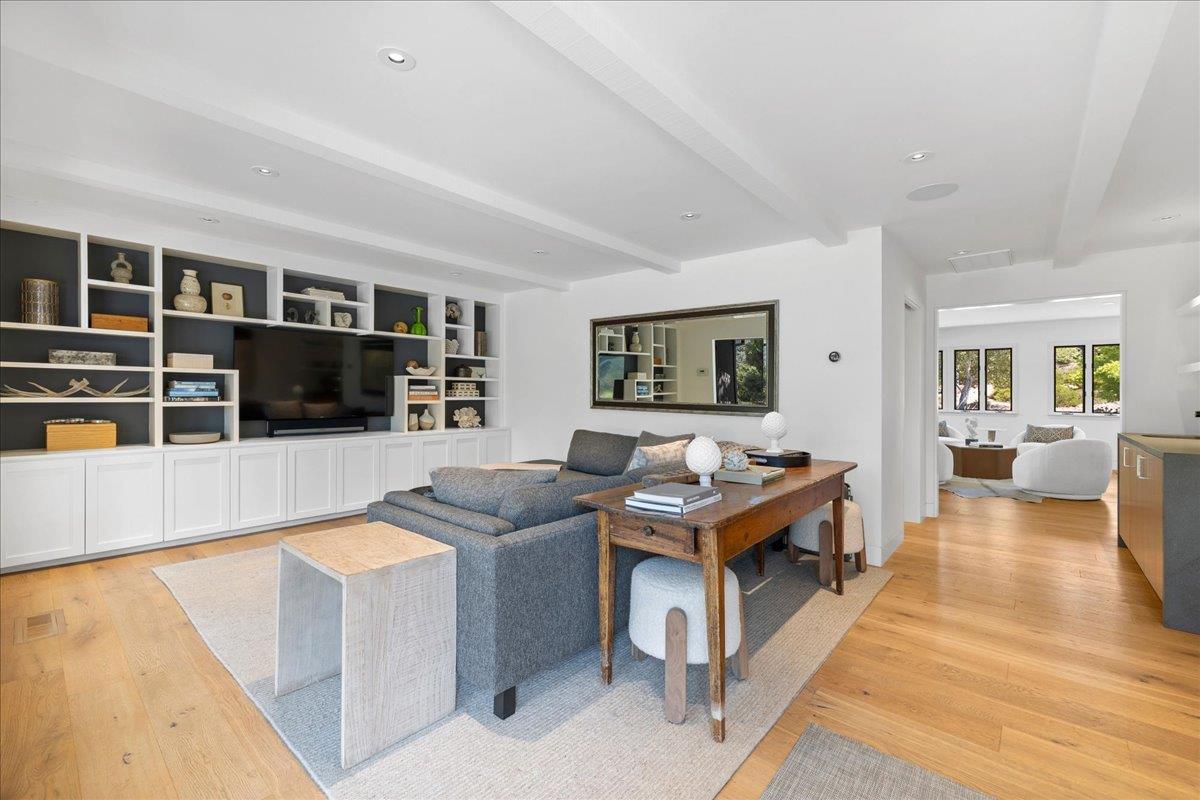 Detail Gallery Image 17 of 46 For 415 Cervantes Rd, Portola Valley,  CA 94028 - 4 Beds | 3/1 Baths