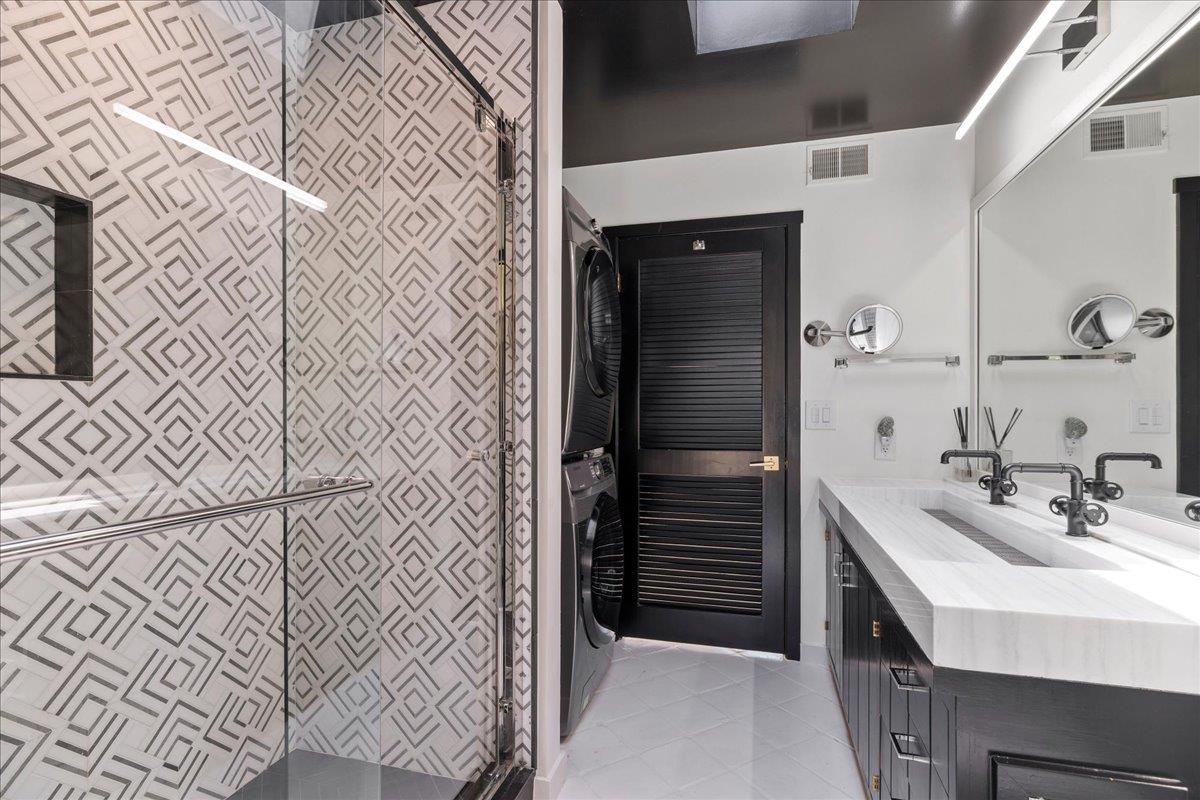 Detail Gallery Image 29 of 46 For 415 Cervantes Rd, Portola Valley,  CA 94028 - 4 Beds | 3/1 Baths