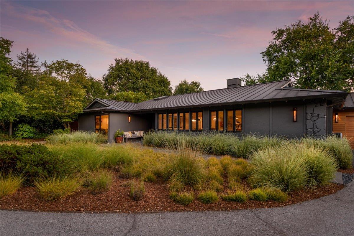 Detail Gallery Image 3 of 46 For 415 Cervantes Rd, Portola Valley,  CA 94028 - 4 Beds | 3/1 Baths