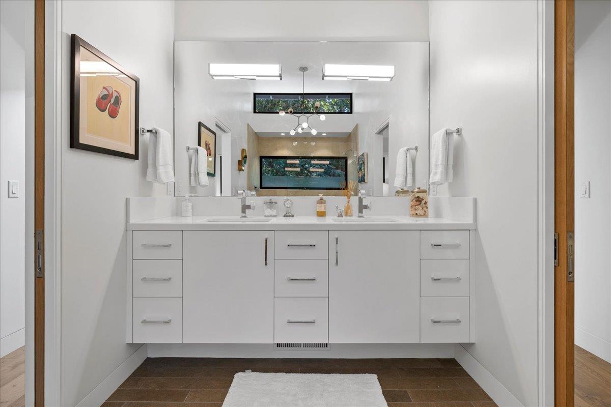 Detail Gallery Image 30 of 46 For 415 Cervantes Rd, Portola Valley,  CA 94028 - 4 Beds | 3/1 Baths