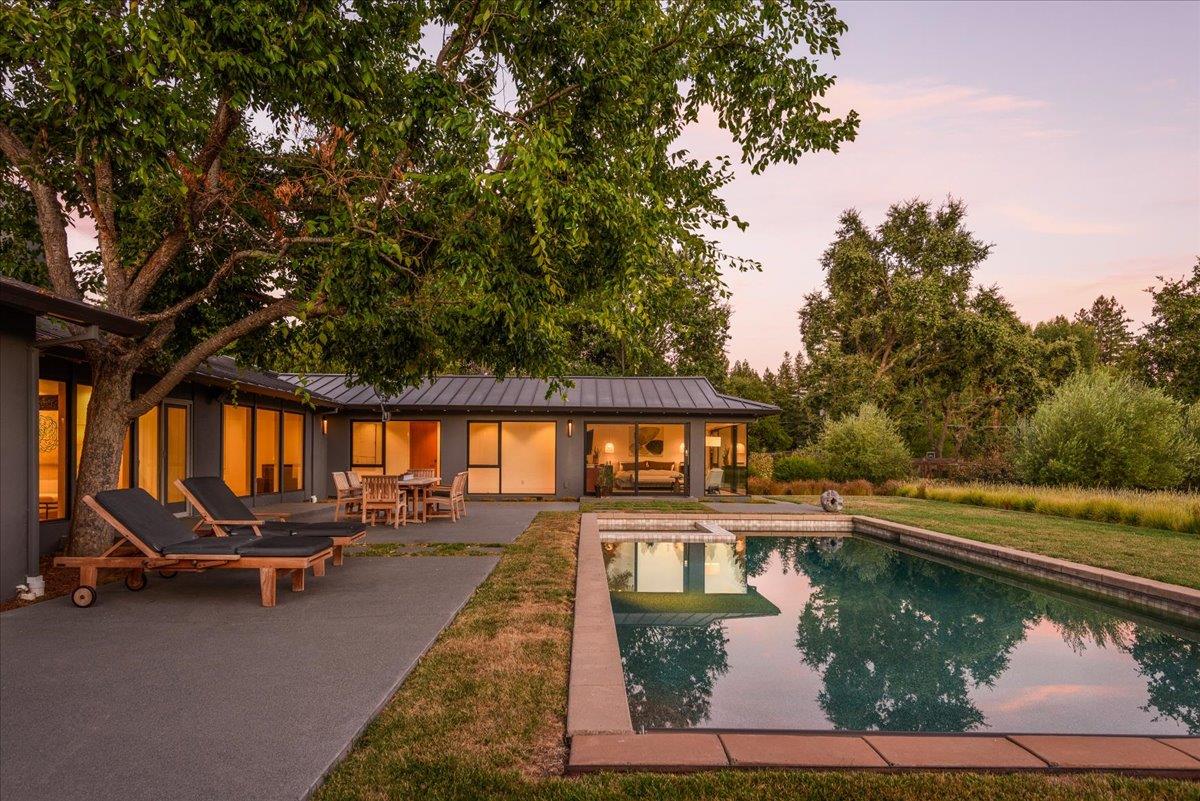 Detail Gallery Image 4 of 46 For 415 Cervantes Rd, Portola Valley,  CA 94028 - 4 Beds | 3/1 Baths