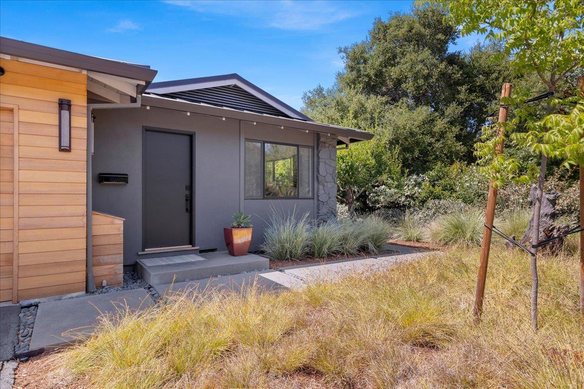 Detail Gallery Image 45 of 46 For 415 Cervantes Rd, Portola Valley,  CA 94028 - 4 Beds | 3/1 Baths
