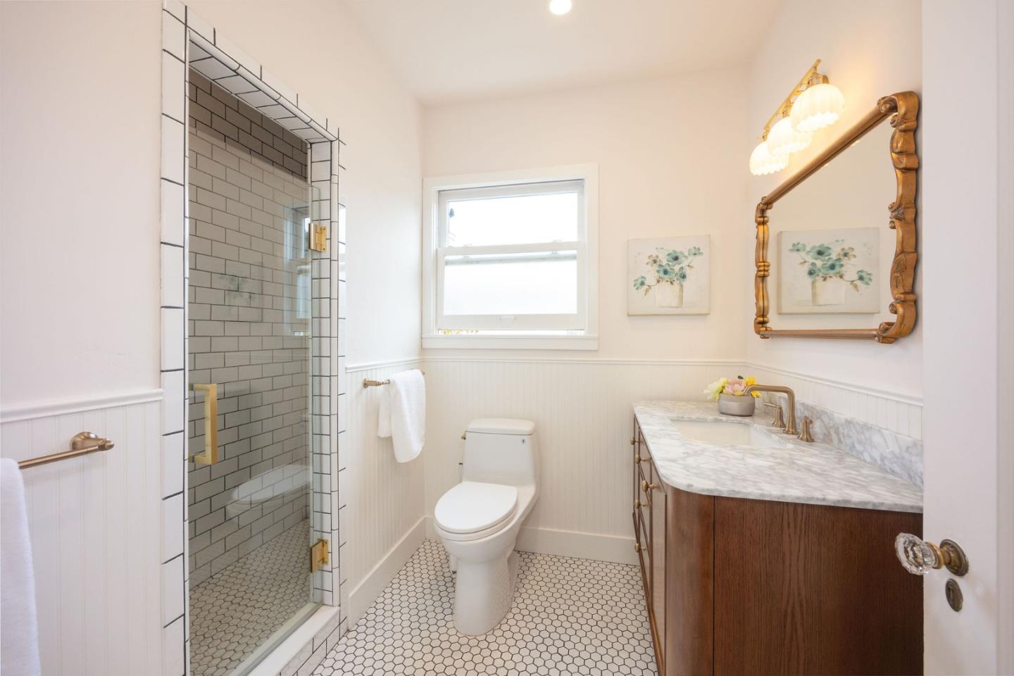 Detail Gallery Image 13 of 33 For 523 San Benito St, Half Moon Bay,  CA 94019 - 2 Beds | 2/1 Baths