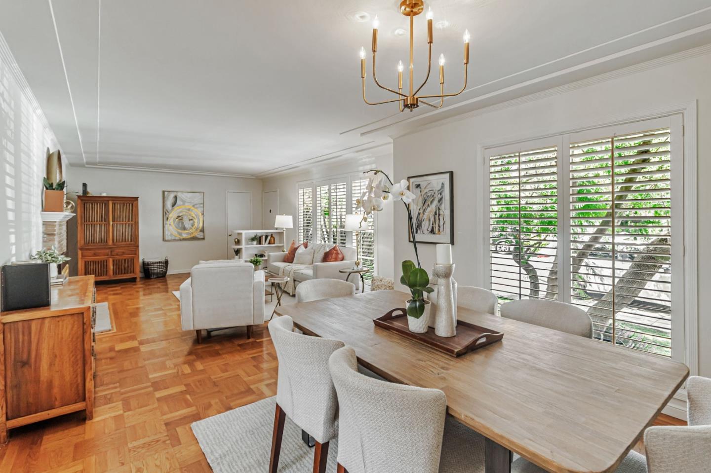 Detail Gallery Image 9 of 36 For 1400 Oakhurst Ave, San Carlos,  CA 94070 - 2 Beds | 1/1 Baths