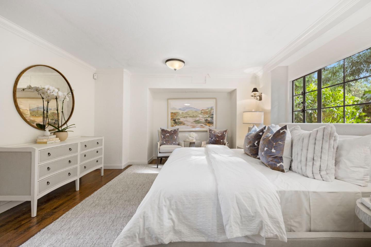 Detail Gallery Image 19 of 47 For 503 Arlington Rd, Redwood City,  CA 94062 - 5 Beds | 2/1 Baths