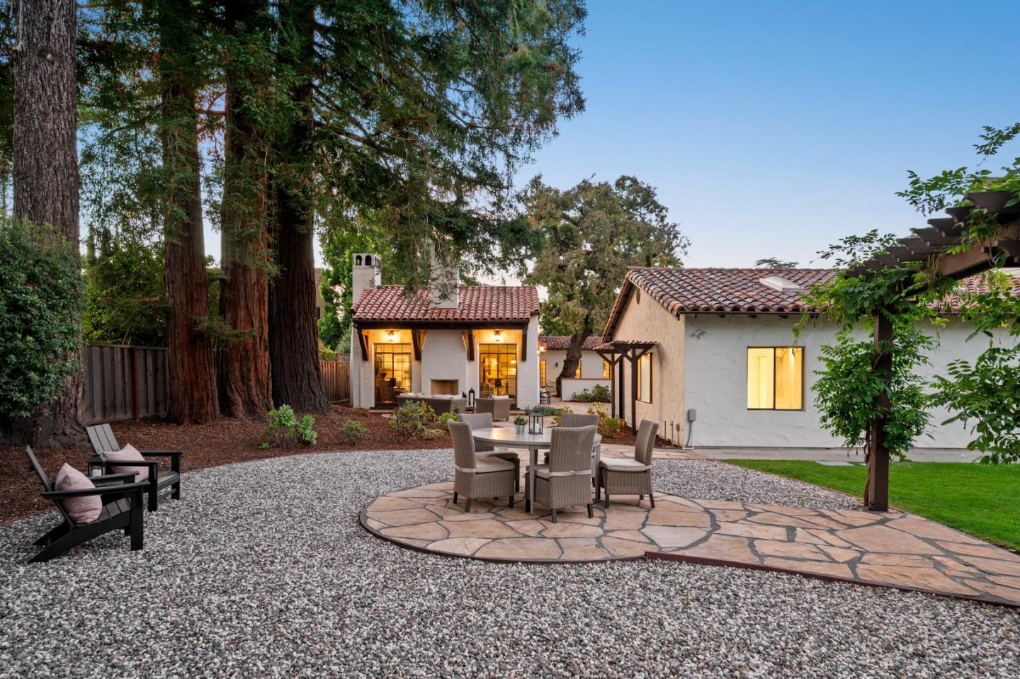 Detail Gallery Image 44 of 47 For 503 Arlington Rd, Redwood City,  CA 94062 - 5 Beds | 2/1 Baths