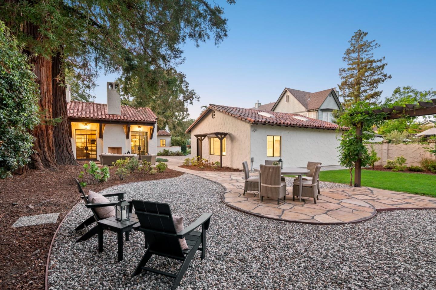 Detail Gallery Image 45 of 47 For 503 Arlington Rd, Redwood City,  CA 94062 - 5 Beds | 2/1 Baths