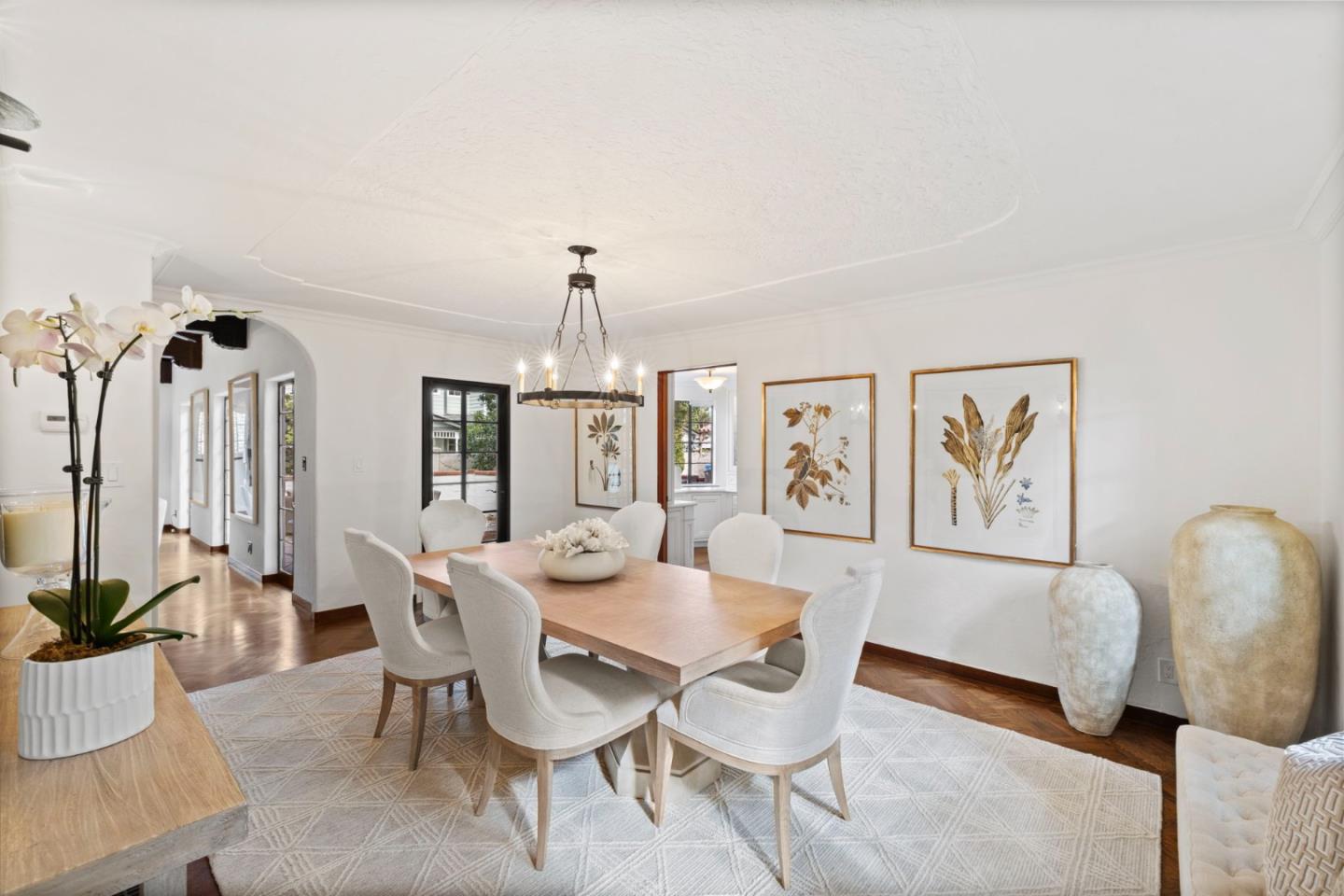 Detail Gallery Image 7 of 47 For 503 Arlington Rd, Redwood City,  CA 94062 - 5 Beds | 2/1 Baths