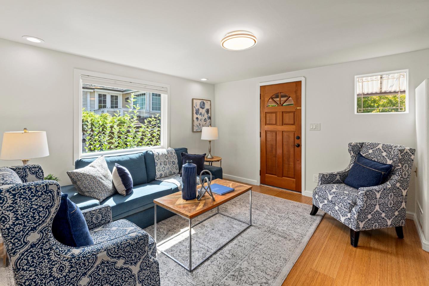 Detail Gallery Image 44 of 63 For 212 Gilbert Ave, Menlo Park,  CA 94025 - 3 Beds | 3 Baths