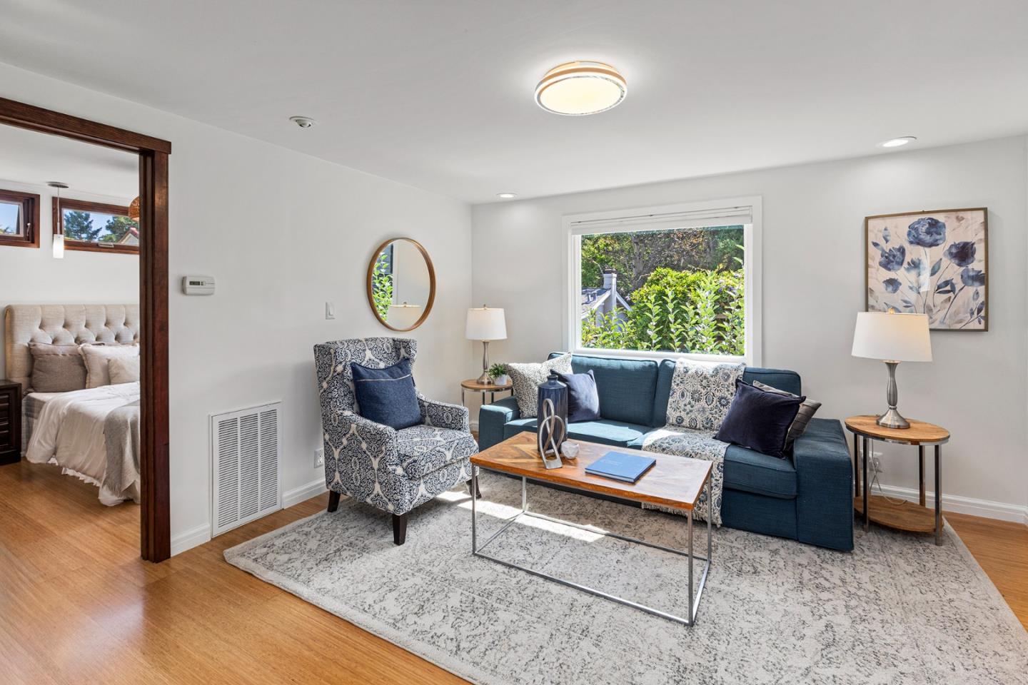 Detail Gallery Image 52 of 63 For 212 Gilbert Ave, Menlo Park,  CA 94025 - 3 Beds | 3 Baths