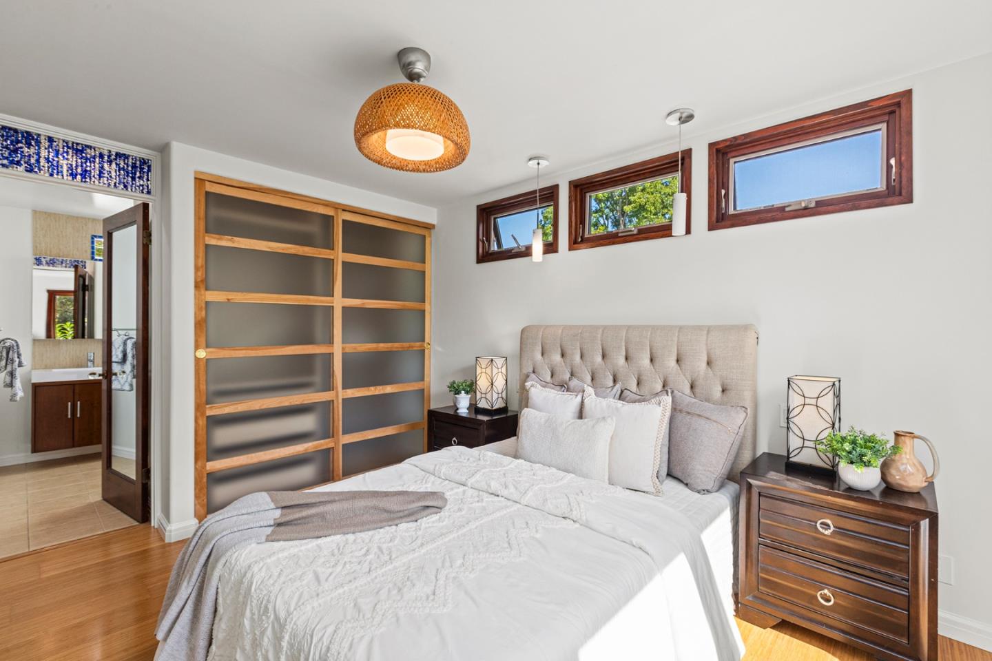 Detail Gallery Image 55 of 63 For 212 Gilbert Ave, Menlo Park,  CA 94025 - 3 Beds | 3 Baths