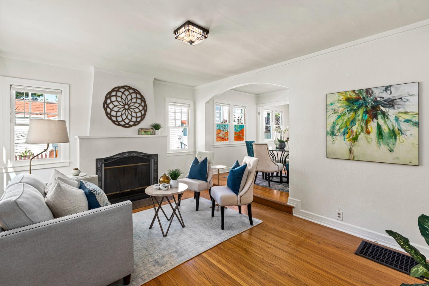 Detail Gallery Image 6 of 63 For 212 Gilbert Ave, Menlo Park,  CA 94025 - 3 Beds | 3 Baths