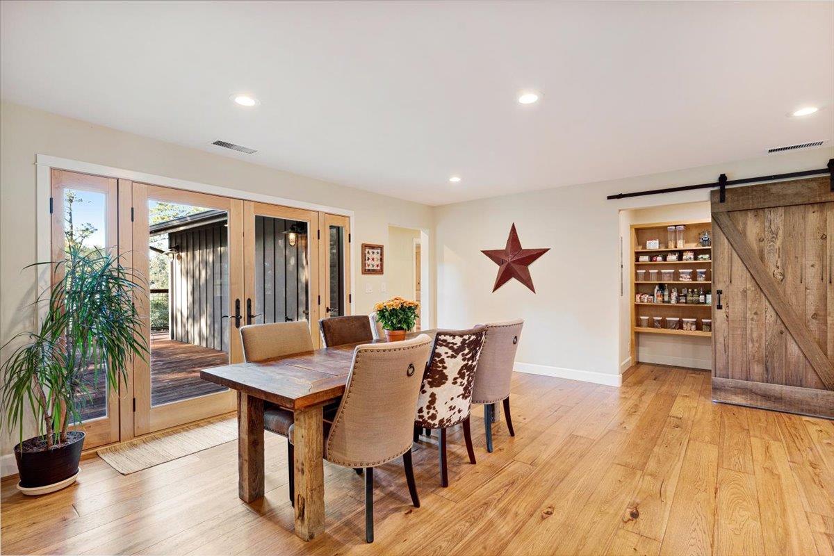 Detail Gallery Image 21 of 101 For 7409 Hihn Rd, Ben Lomond,  CA 95005 - 4 Beds | 3 Baths