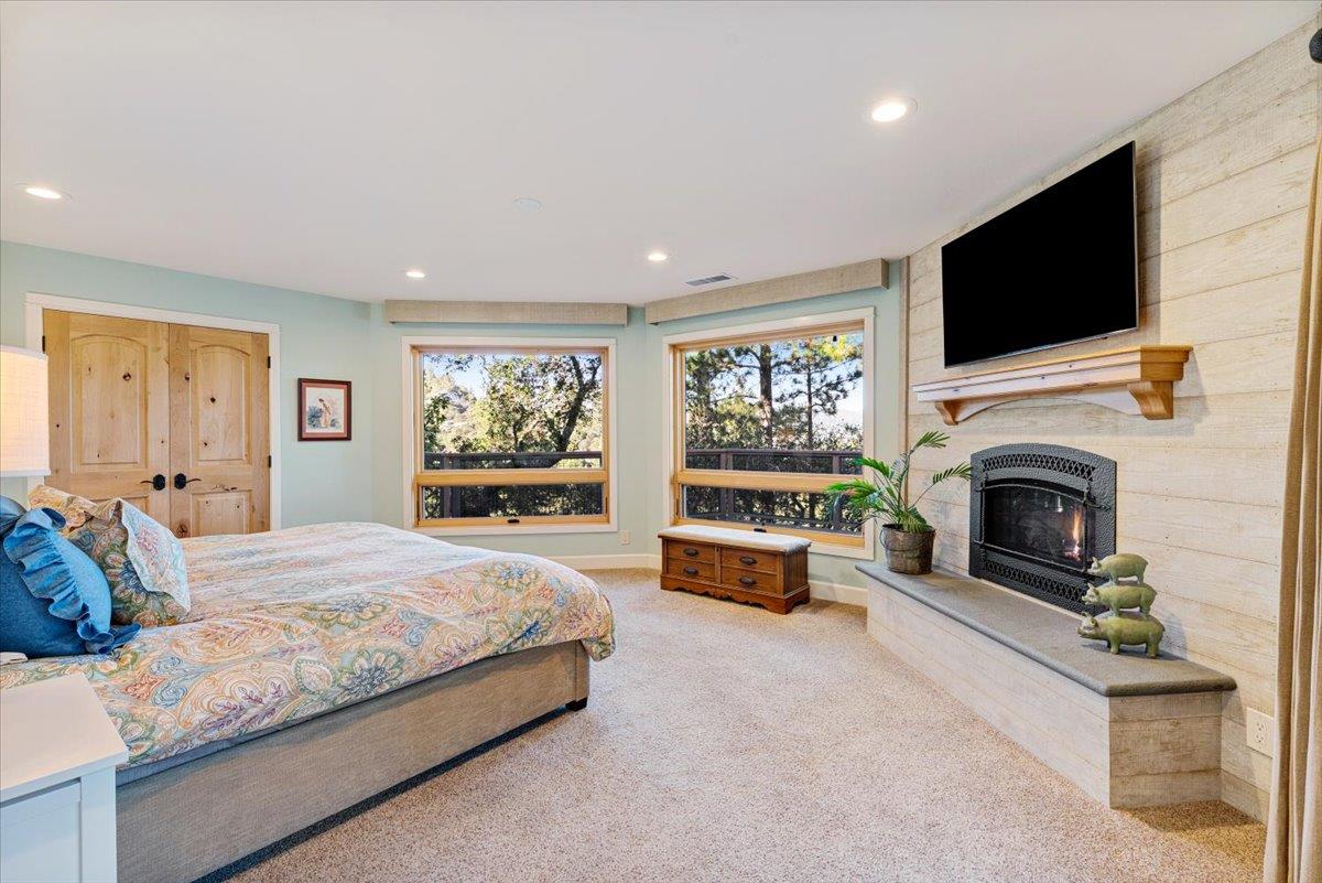 Detail Gallery Image 37 of 101 For 7409 Hihn Rd, Ben Lomond,  CA 95005 - 4 Beds | 3 Baths