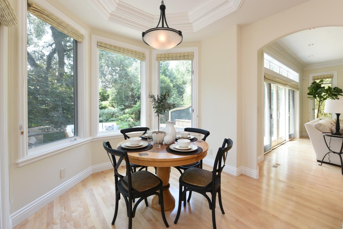 Detail Gallery Image 5 of 9 For Waverley St, Palo Alto,  CA 94301 - 6 Beds | 5 Baths