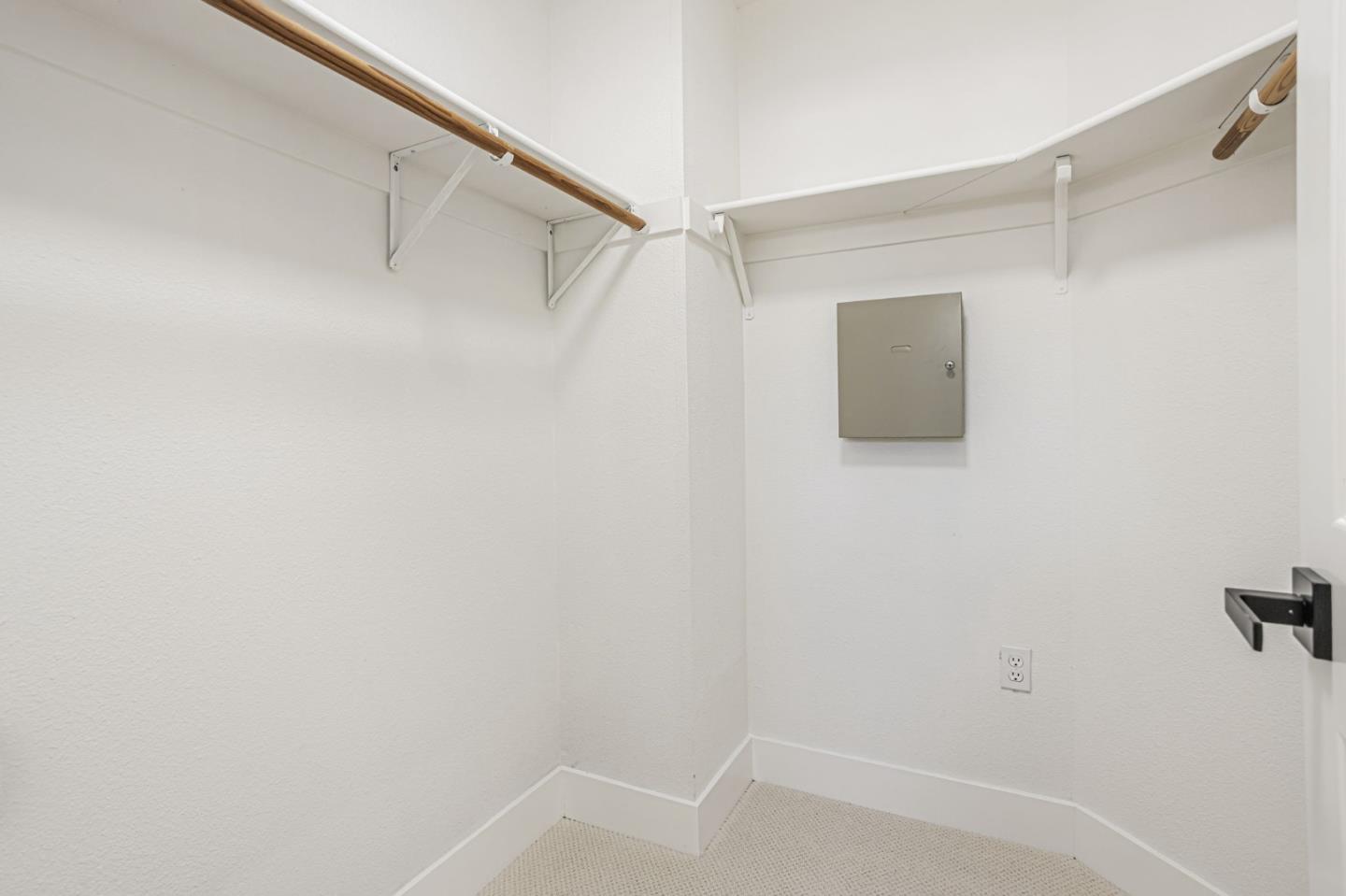 Detail Gallery Image 21 of 55 For 234 Houghton St, Mountain View,  CA 94041 - 2 Beds | 2/1 Baths