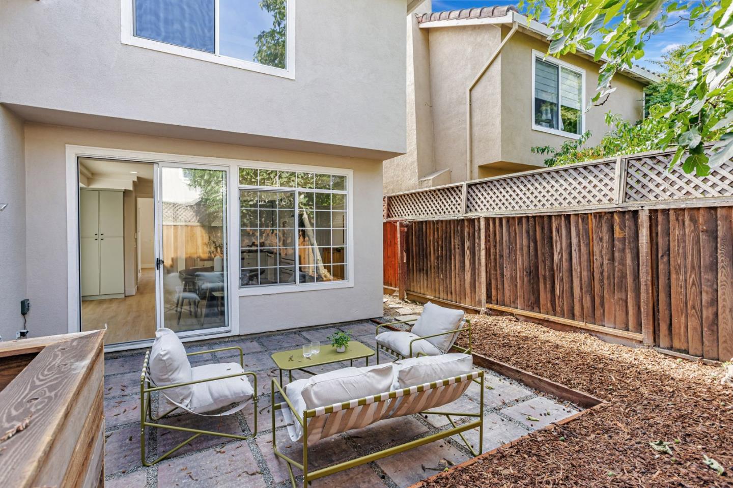 Detail Gallery Image 30 of 55 For 234 Houghton St, Mountain View,  CA 94041 - 2 Beds | 2/1 Baths
