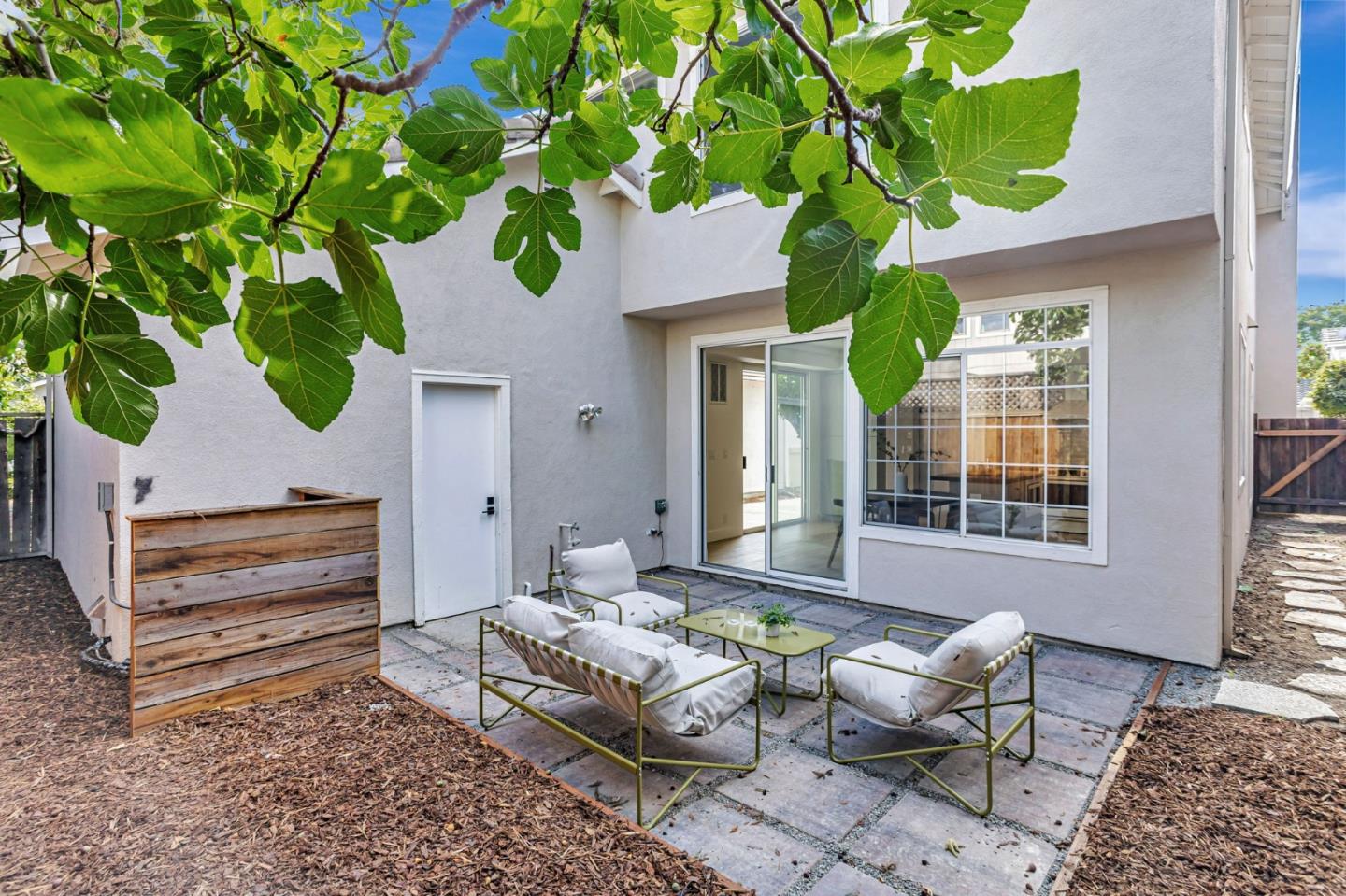 Detail Gallery Image 31 of 55 For 234 Houghton St, Mountain View,  CA 94041 - 2 Beds | 2/1 Baths