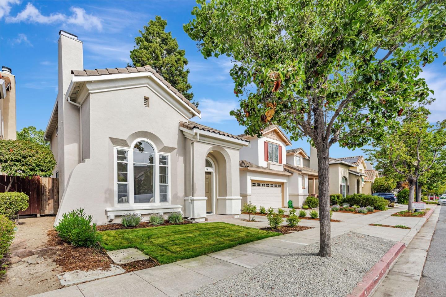 Detail Gallery Image 4 of 55 For 234 Houghton St, Mountain View,  CA 94041 - 2 Beds | 2/1 Baths