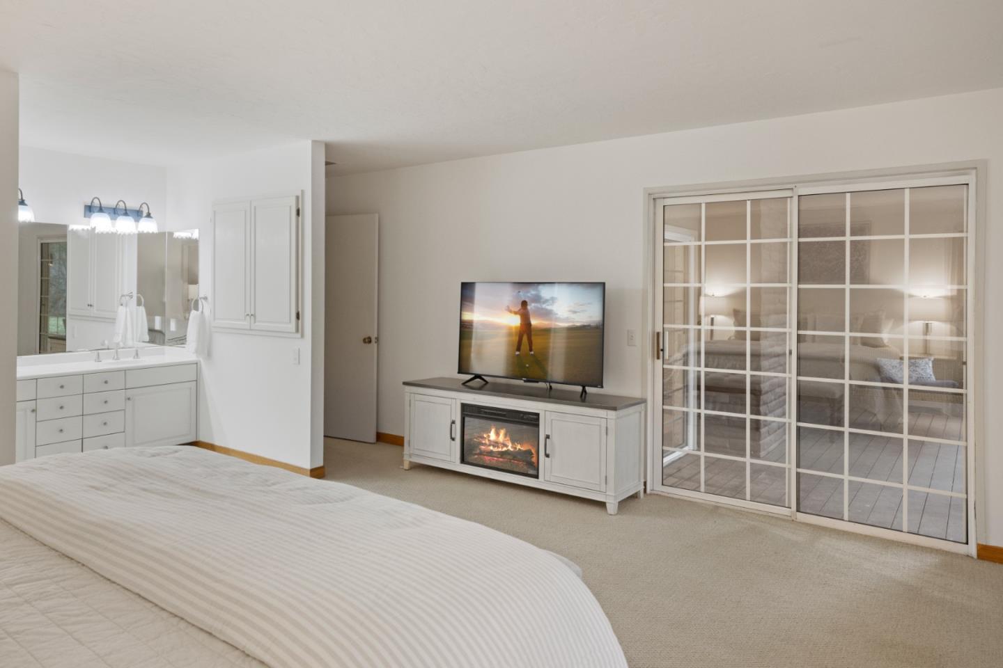 Detail Gallery Image 10 of 20 For 93 Boronda Rd, Carmel Valley,  CA 93924 - 4 Beds | 2 Baths