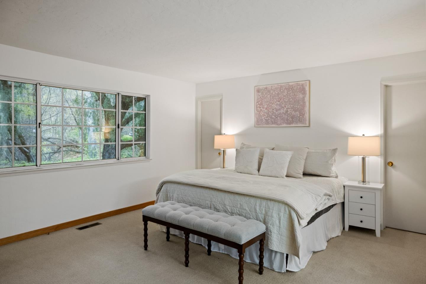 Detail Gallery Image 9 of 20 For 93 Boronda Rd, Carmel Valley,  CA 93924 - 4 Beds | 2 Baths