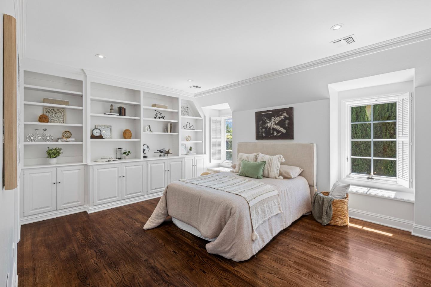 Detail Gallery Image 16 of 28 For 510 Monterey Ave, Los Gatos,  CA 95030 - 3 Beds | 2/1 Baths