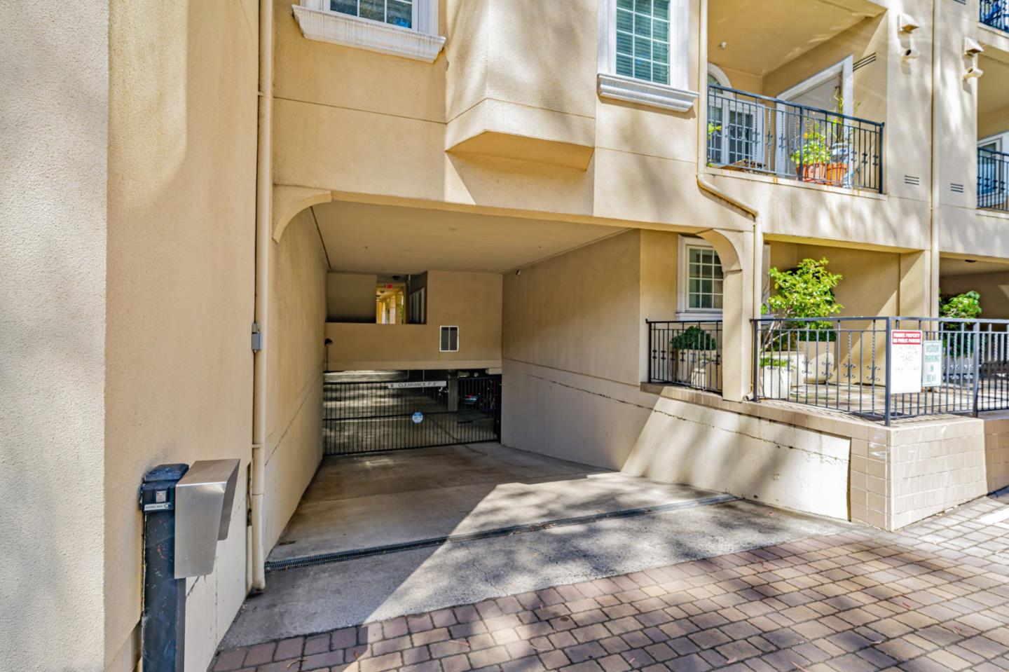 Detail Gallery Image 32 of 32 For 530 El Camino Real #209,  Burlingame,  CA 94010 - 2 Beds | 2 Baths